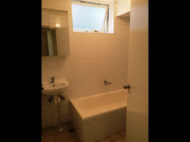 3/24 Wheeler Parade, Dee Why NSW 2099