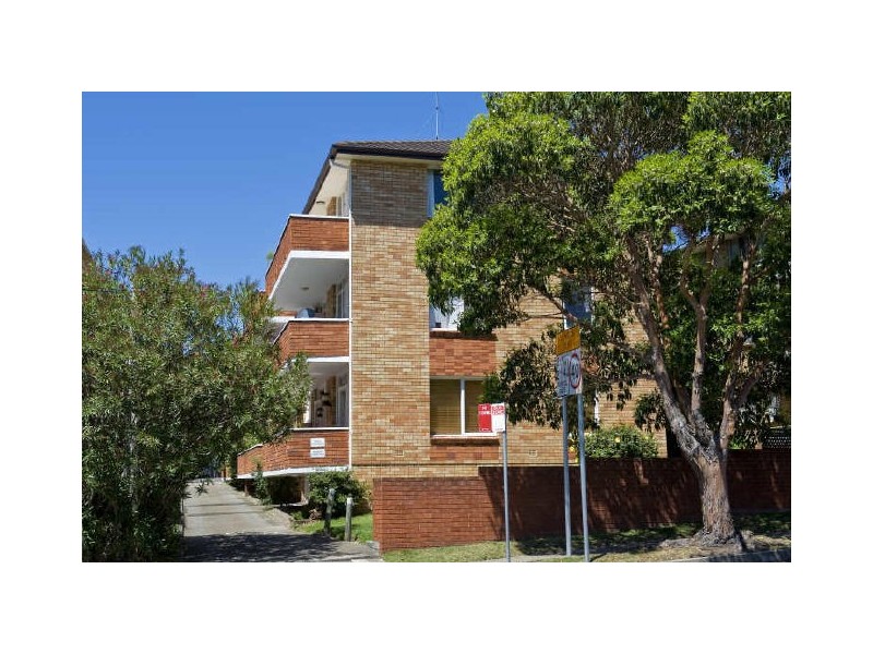 11/85 Pacific Parade, Dee Why NSW 2099