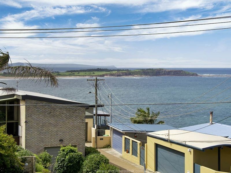 1 Phyllis Street, North Curl Curl NSW 2099