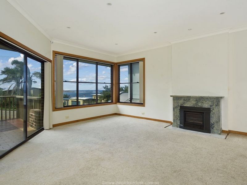 1 Phyllis Street, North Curl Curl NSW 2099