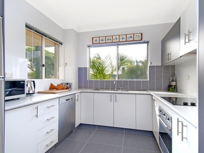 9/21-27 Holborn Avenue, Dee Why NSW 2099