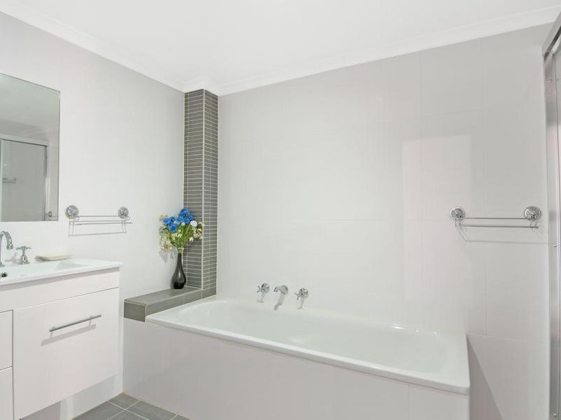 9/21-27 Holborn Avenue, Dee Why NSW 2099
