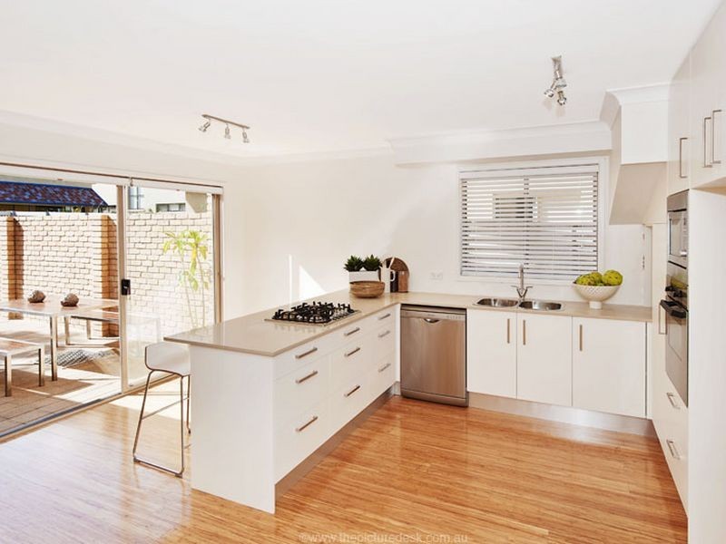 48 Abbott Road, North Curl Curl NSW 2099