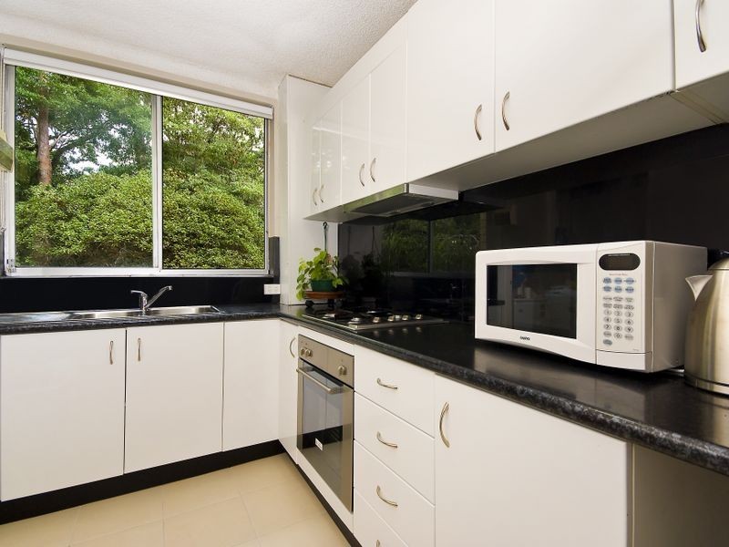 16/14 Mooramba Road, Dee Why NSW 2099