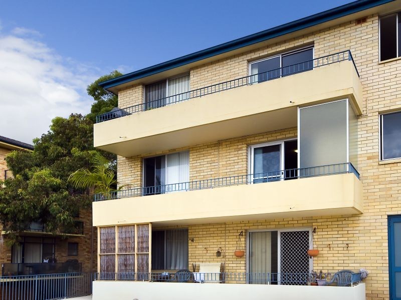 16/14 Mooramba Road, Dee Why NSW 2099