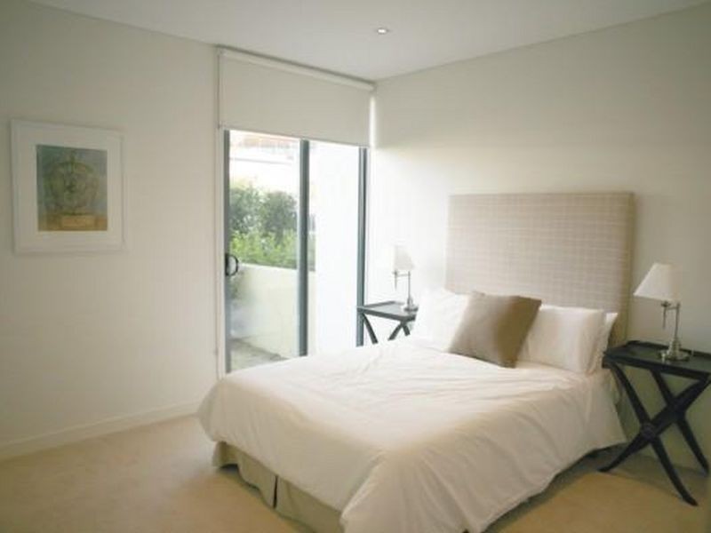 1/20 Hawkesbury Avenue, Dee Why NSW 2099