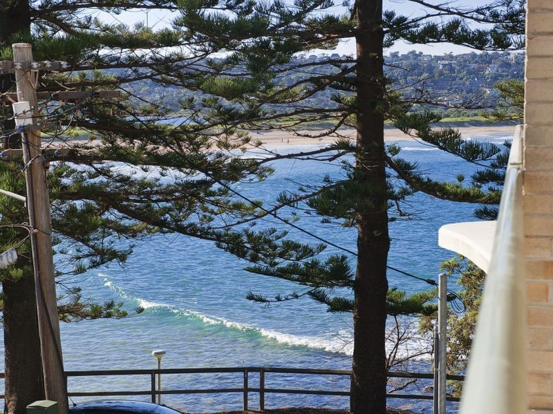 9/2 Monash Parade, Dee Why NSW 2099