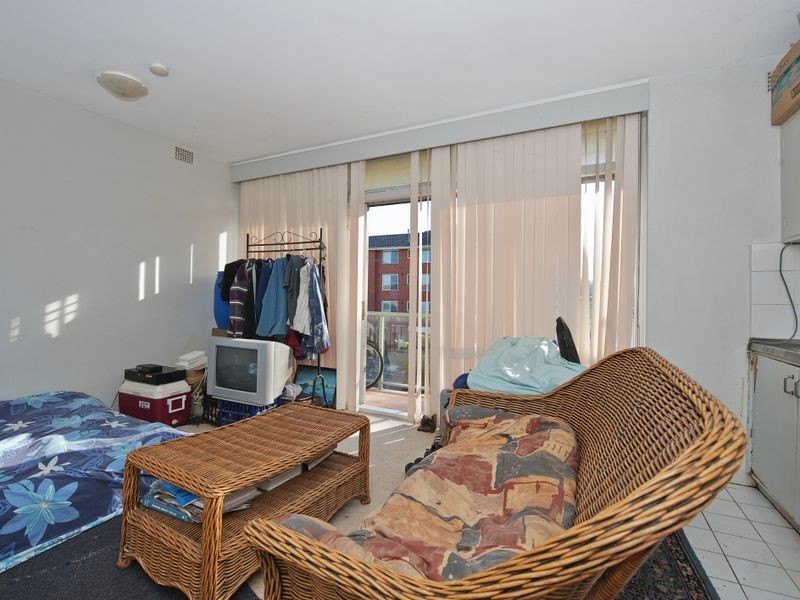 9/2 Monash Parade, Dee Why NSW 2099