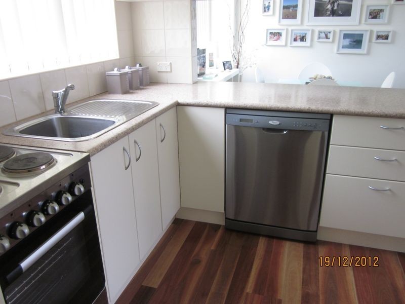 4/2 Avon Road, Dee Why NSW 2099
