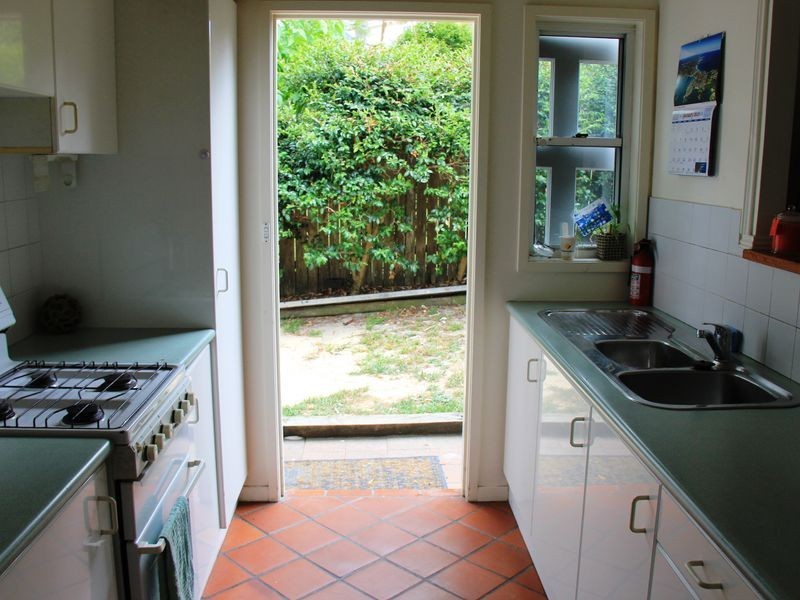 19a Makim St, North Curl Curl NSW 2099