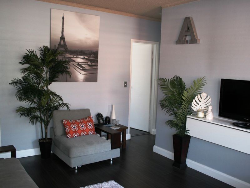 2/98 Howard Ave, Dee Why NSW 2099