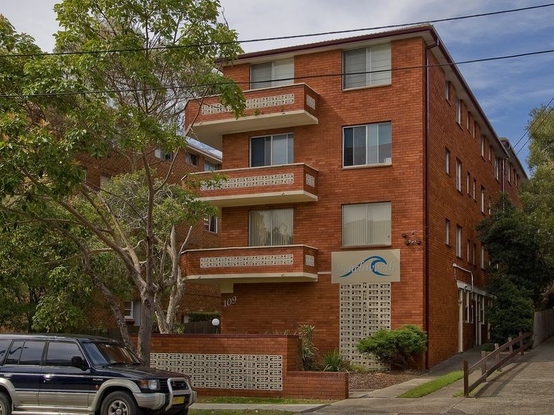 11/109 Pacific Parade, Dee Why NSW 2099