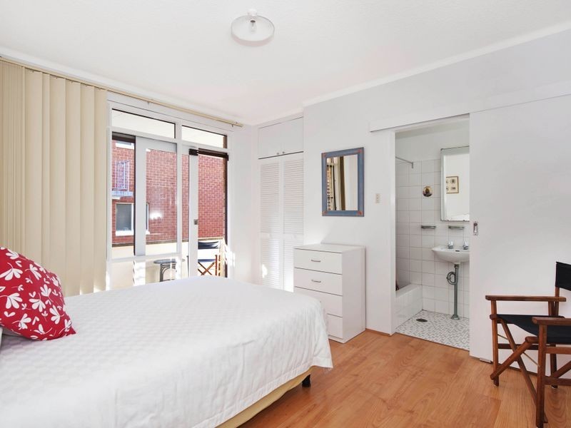 17/105 Pacific Parade, Dee Why NSW 2099