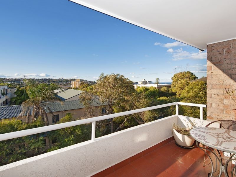 12/88 Oaks Avenue, Dee Why NSW 2099