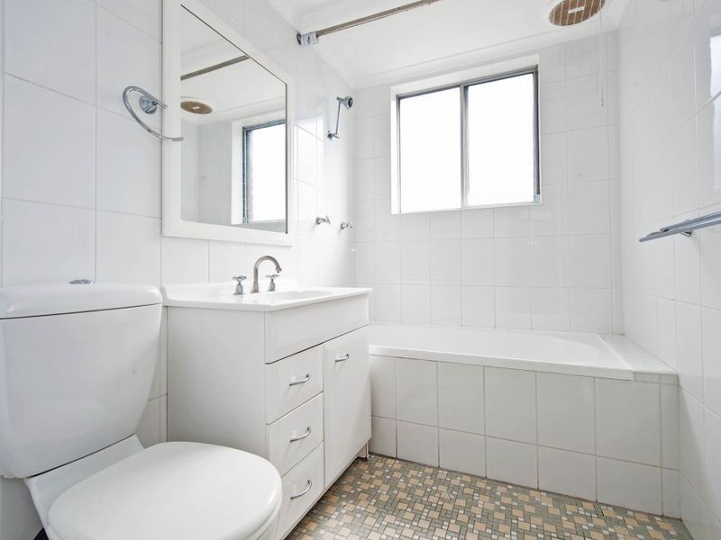 4/109 Pacific Parade, Dee Why NSW 2099