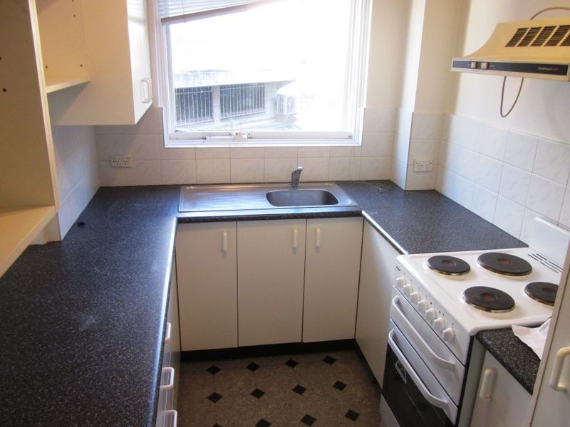 2/2 Kingsway, Dee Why NSW 2099