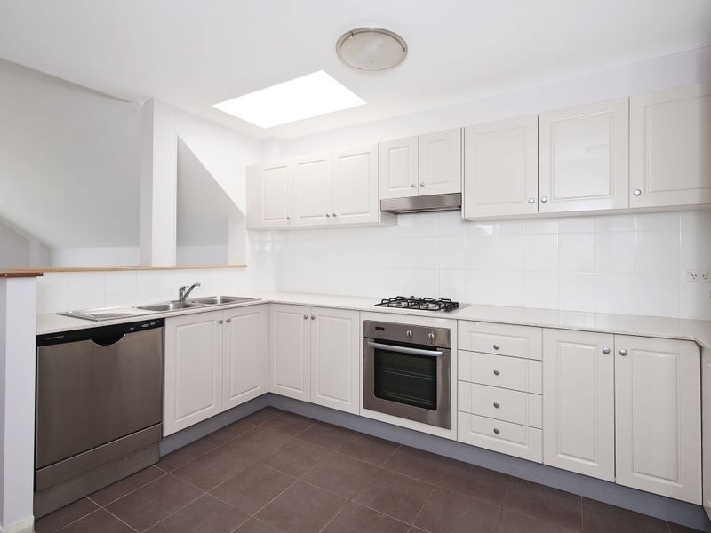 9/36 Clarence Avenue, Dee Why NSW 2099