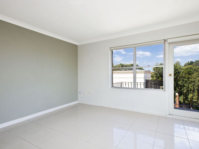 5/104 Oaks Avenue, Dee Why NSW 2099