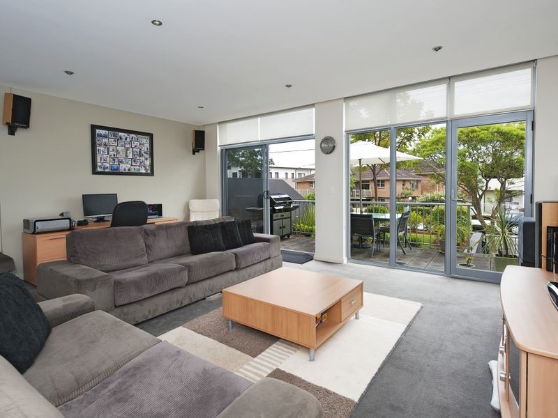 2/20 Kingsway, Dee Why NSW 2099