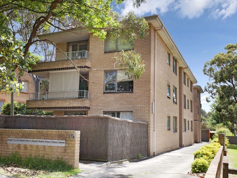 2/19 Holborn Avenue, Dee Why NSW 2099
