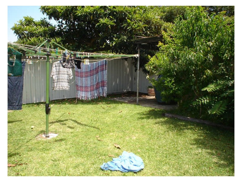 6 Reid Avenue, North Curl Curl NSW 2099