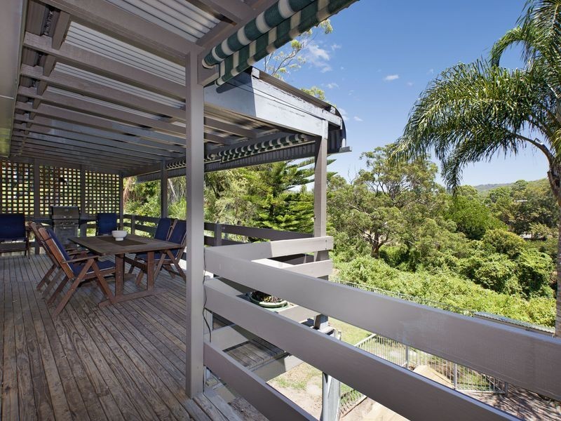 219 South Creek Road, Wheeler Heights NSW 2097