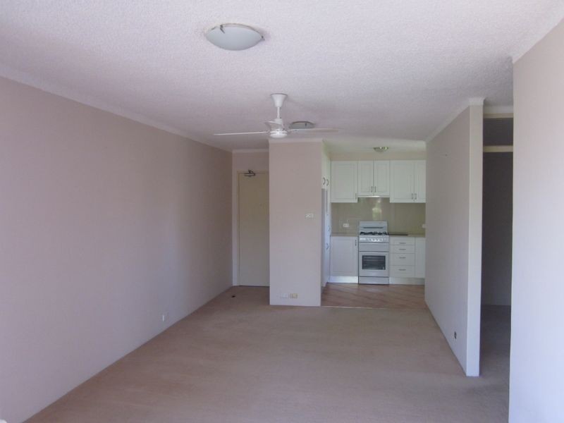 11/10 Cassia Street, Dee Why NSW 2099