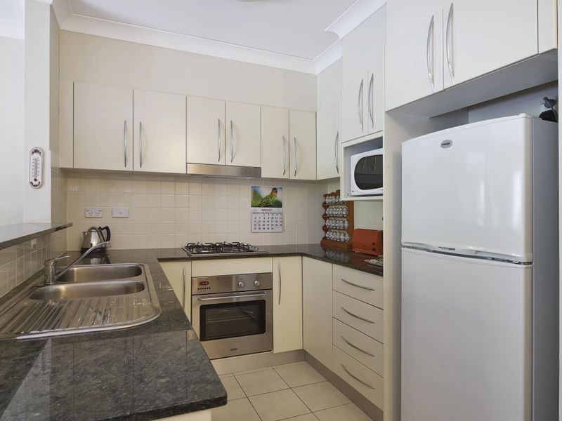 8/34-38 Boronia Street, Dee Why NSW 2099