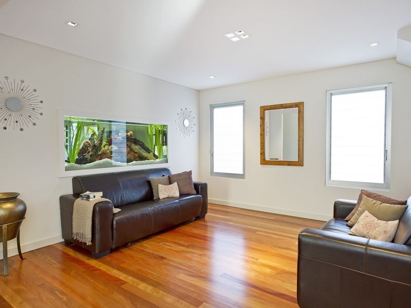 21 Veterans Parade, Collaroy Plateau NSW 2097