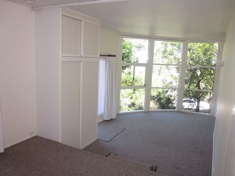 2/10 Moorilla Street, Dee Why NSW 2099