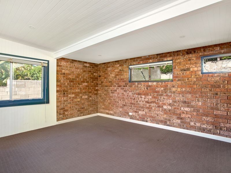 22 The Crescent, North Narrabeen NSW 2101