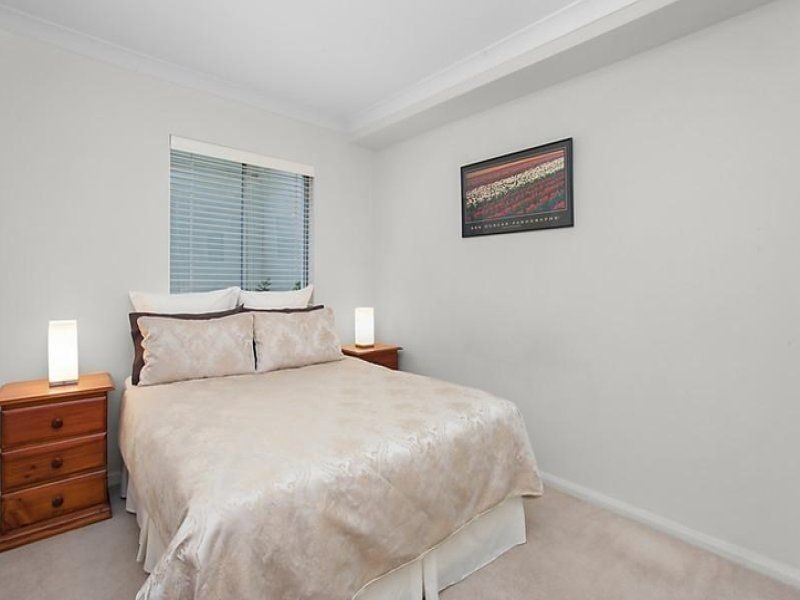 15/28-32 Sturdee Parade, Dee Why NSW 2099