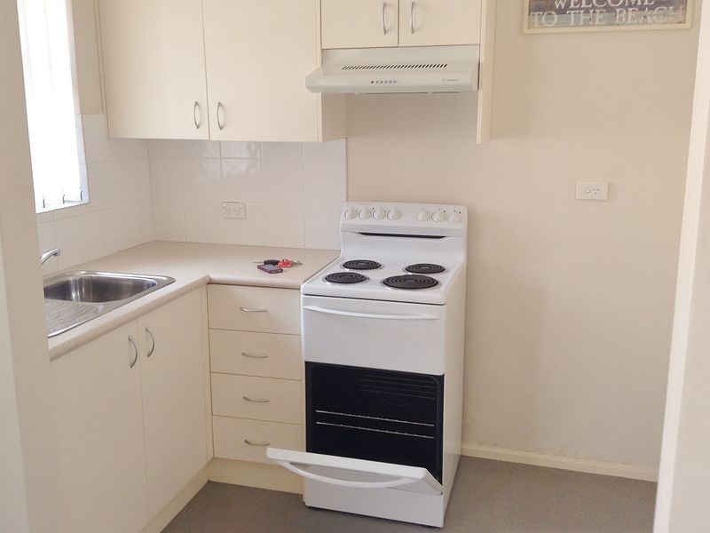 19/5-7 Wheeler Parade, Dee Why NSW 2099