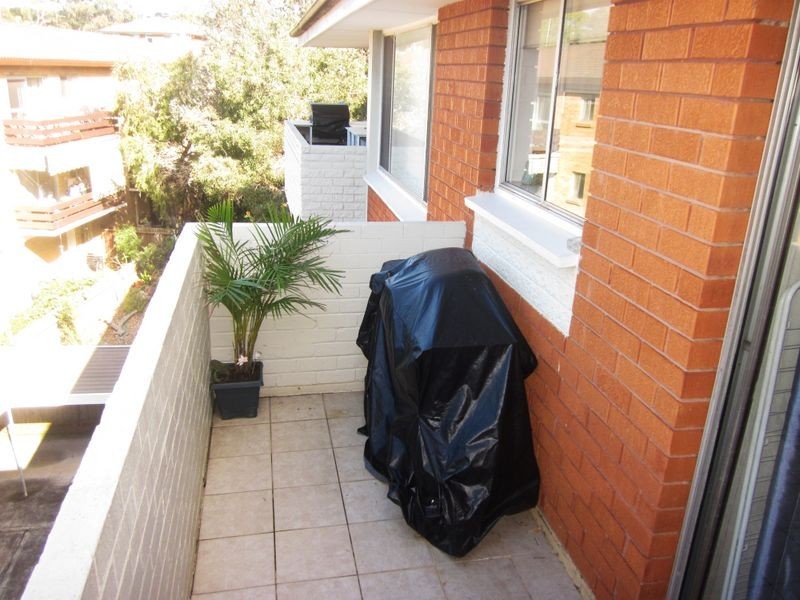 10/7 Clarence Avenue, Dee Why NSW 2099