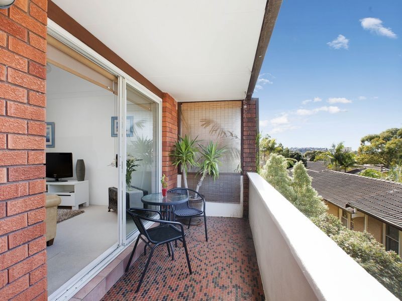 8/30 The Crescent, Dee Why NSW 2099