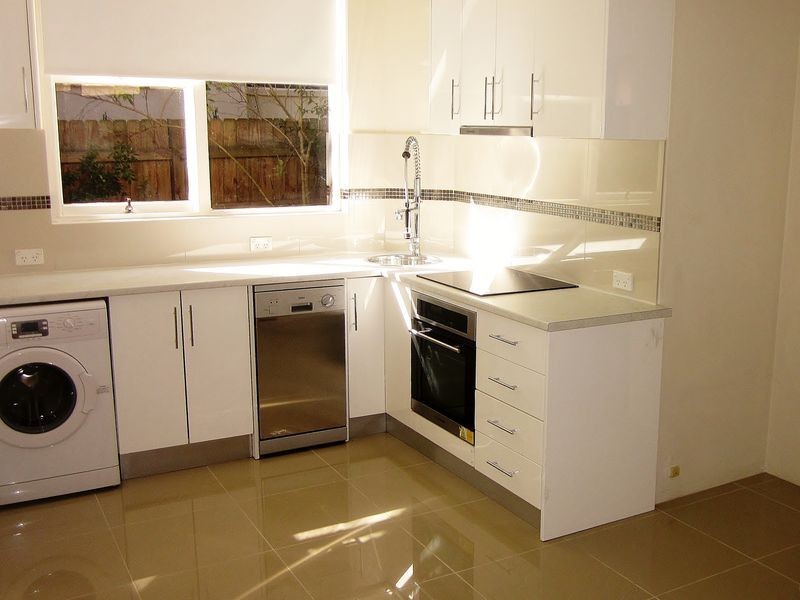 2/35 Oaks Avenue, Dee Why NSW 2099