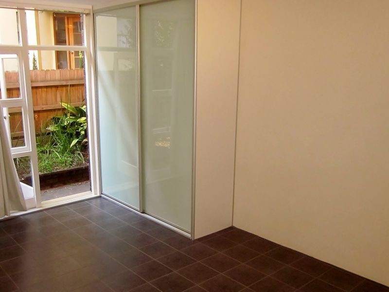 2/35 Oaks Avenue, Dee Why NSW 2099