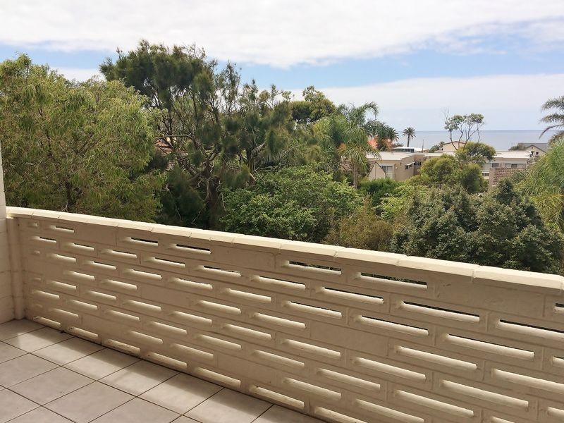 6/37A Park Street, Narrabeen NSW 2101