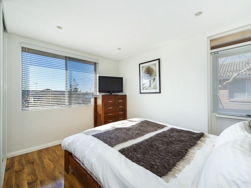 6/109 Pacific Parade, Dee Why NSW 2099