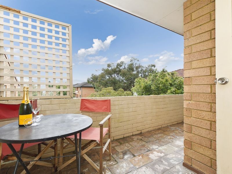 8/12 Wheeler Parade, Dee Why NSW 2099