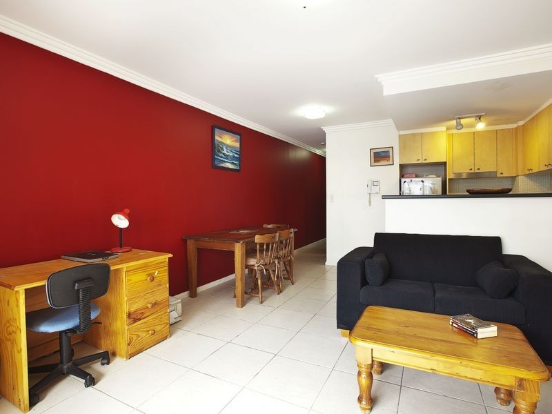 17/1-3 Sturdee Parade, Dee Why NSW 2099