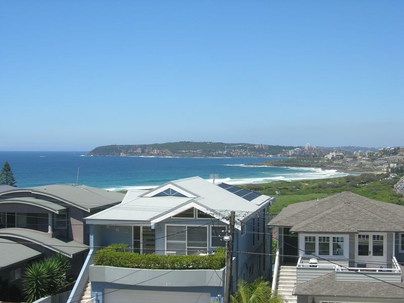 56 Headland Road, North Curl Curl NSW 2099