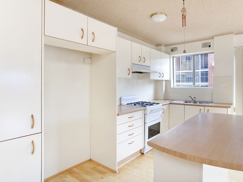 10/3 Francis Street, Dee Why NSW 2099