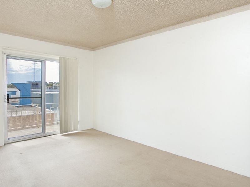 10/3 Francis Street, Dee Why NSW 2099