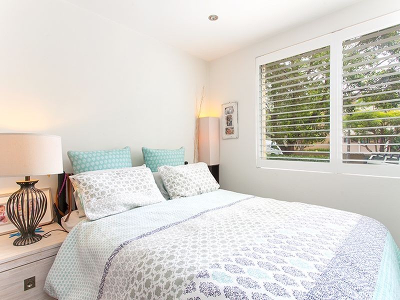 2/77 Pacific Parade, Dee Why NSW 2099