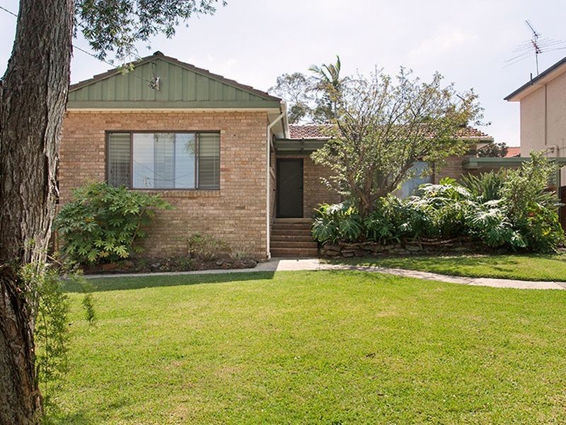 4 Chalmers Avenue, Beacon Hill NSW 2100