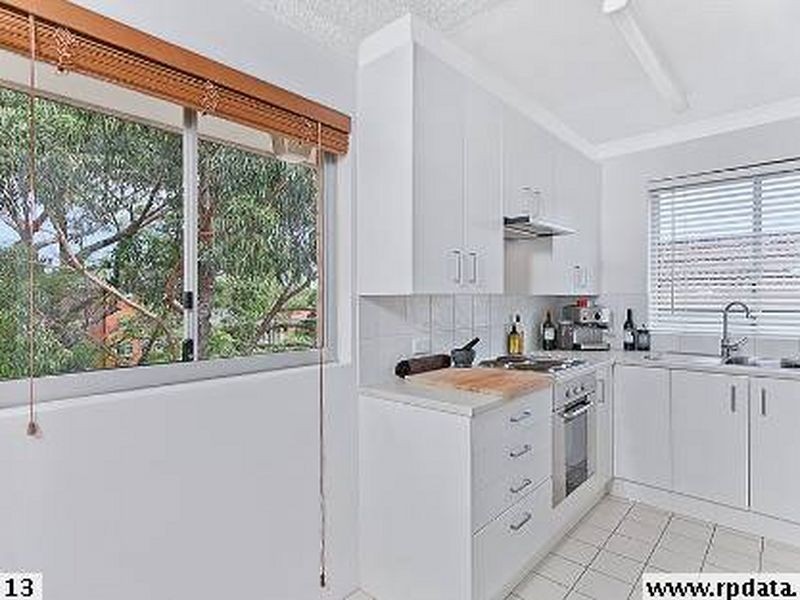 17/12 Wheeler Parade, Dee Why NSW 2099