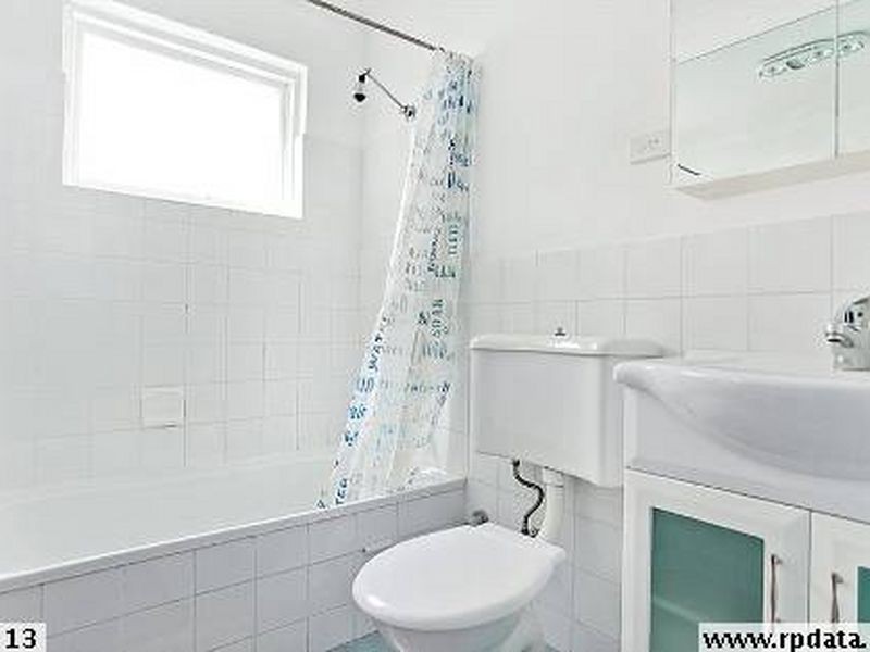 17/12 Wheeler Parade, Dee Why NSW 2099