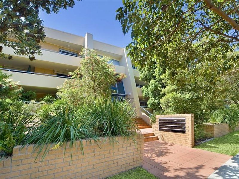 11/7 Clyde Rd, Dee Why NSW 2099