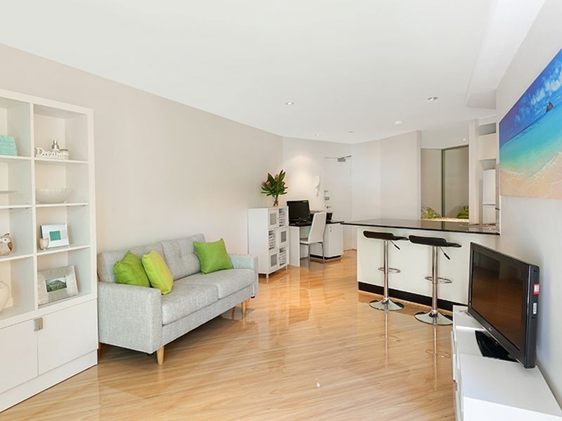 218/7 Mooramba Road, Dee Why NSW 2099